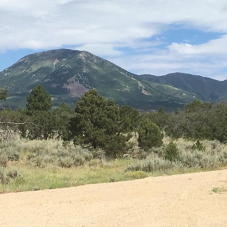 Lupine Cabin, Glamour Camping, Stunning Skies And Sunrise Views Monticello Exterior photo